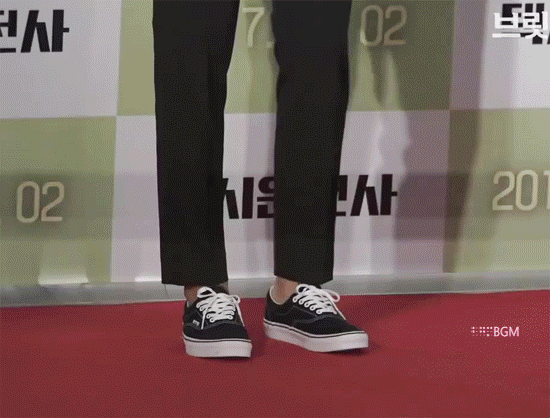 박보검 최근 벌크업 중인 듯한 몸.JPG | 인스티즈