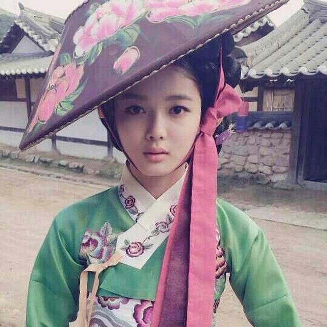 김유정 | 인스티즈