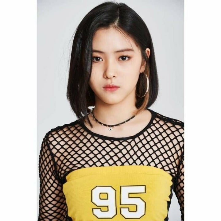 ITZY 있지 데뷔조 전소미 있던 시절 프로필.jpg | 인스티즈