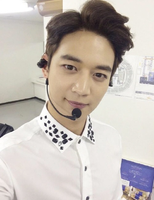 샤이니 민호 이마 전후.jpg | 인스티즈