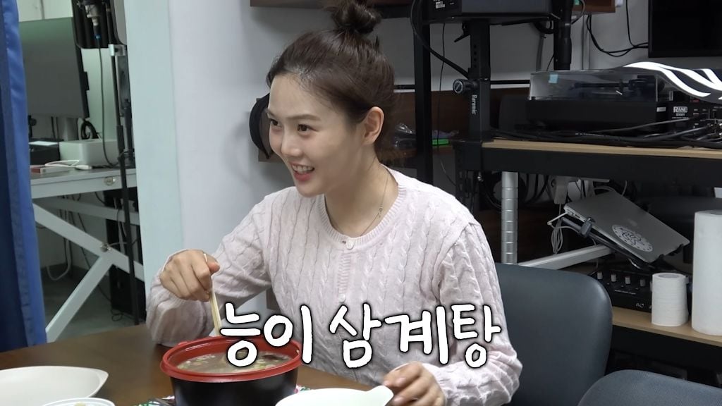 키 160에 몸무게 40kg 찍은 승희 운동하고 먹고 자기 건강 프로젝트 실시한 오마이걸 | 인스티즈