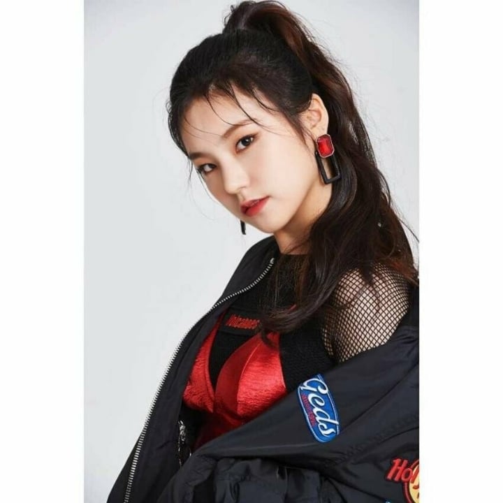 ITZY 있지 데뷔조 전소미 있던 시절 프로필.jpg | 인스티즈