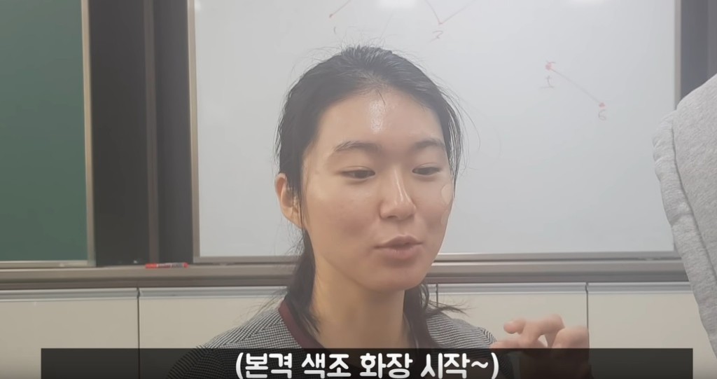 학생들이 선생님 메이크업 해준 결과 ㄷㄷ | 인스티즈