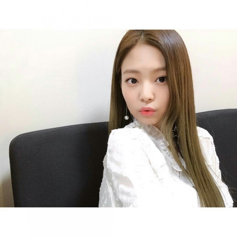 앞머리 있는거 vs 없는거 (블랙핑크 제니) | 인스티즈