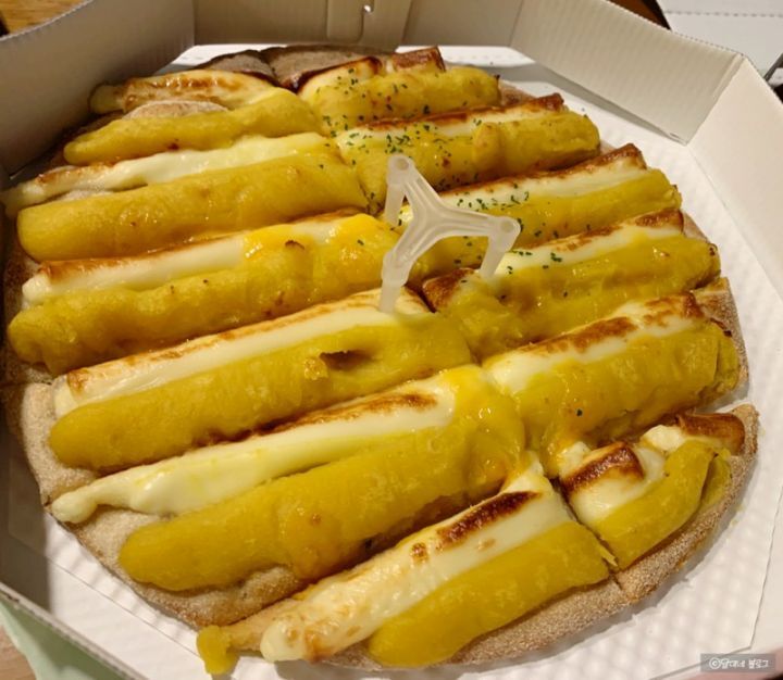 청년피자에서 피자보다 더 맛있는 메뉴.jpg | 인스티즈