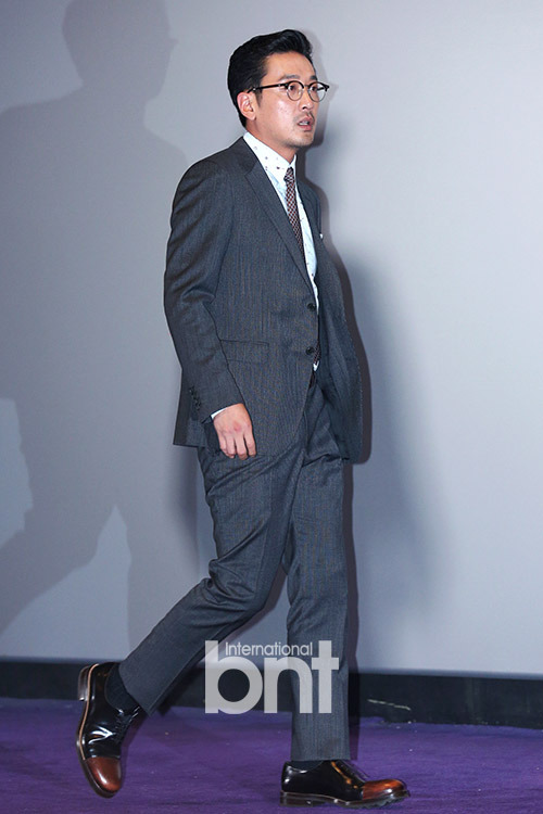 키 184cm에 몸무게 80kg정도 나간다는 하정우 몸매 | 인스티즈