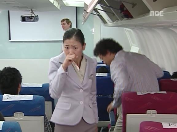 [거침없이하이킥] 비행기 안에서 민폐짓 쩌는 순재네 식구들ㅋㅋㅋㅋㅋ.jpg | 인스티즈