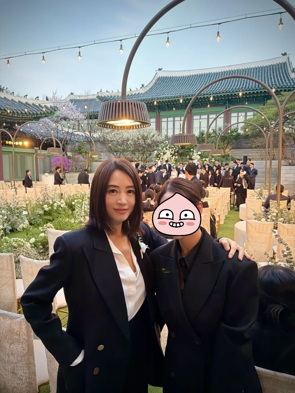 슈룹에 같이 출연했던 이화겸 결혼식 사회를 봤던 김혜수 | 인스티즈