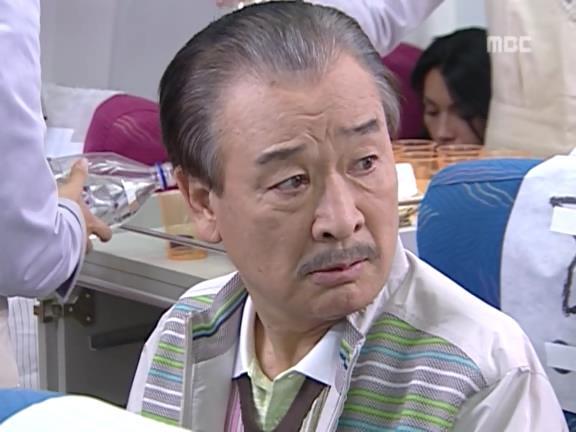 [거침없이하이킥] 비행기 안에서 민폐짓 쩌는 순재네 식구들ㅋㅋㅋㅋㅋ.jpg | 인스티즈