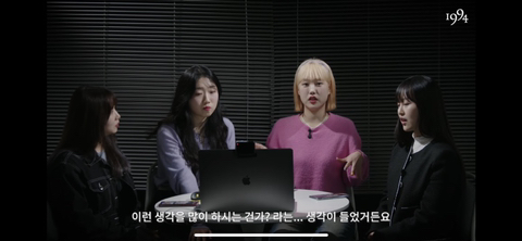 '갤럭시 쓰는 여자' 를 검색해본 실제 여성 갤럭시 유저들 (+ 유튜브 댓글) | 인스티즈
