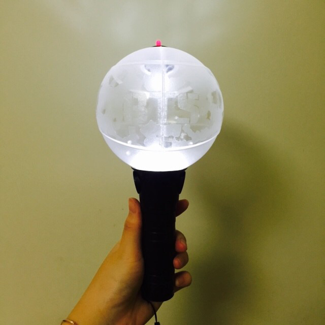 특이점이 온 아이돌 응원봉의 세계(무기편) | 인스티즈