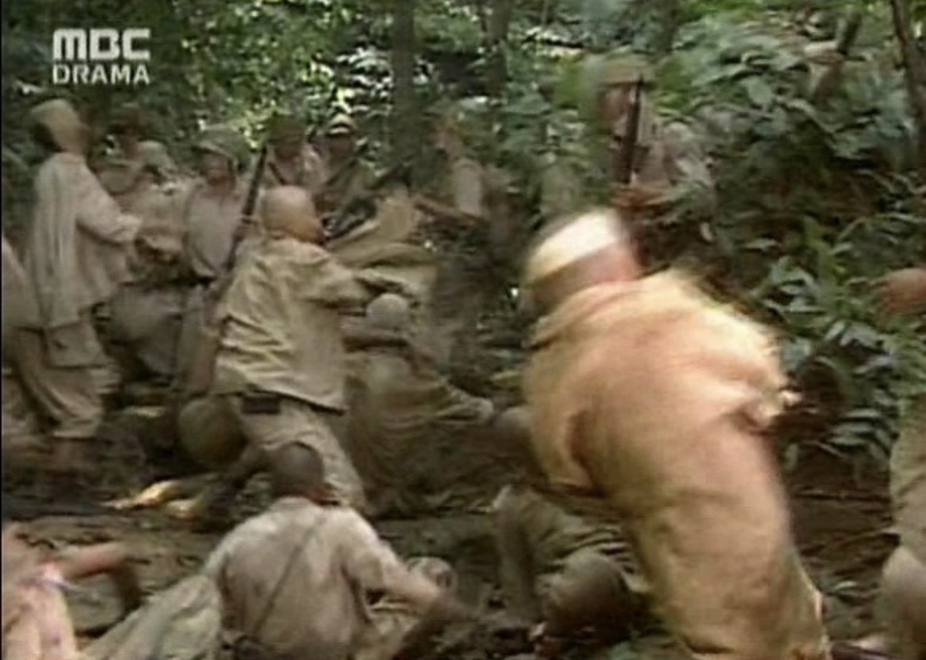 헐리우드 못지 않은 장대한 스케일과 역사적 아픔를 보여준 드라마 甲 | 인스티즈