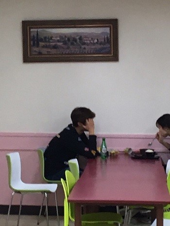 박보검 학교에서 찍힌 사진.jpg | 인스티즈
