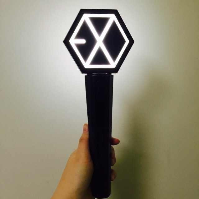 특이점이 온 아이돌 응원봉의 세계(무기편) | 인스티즈