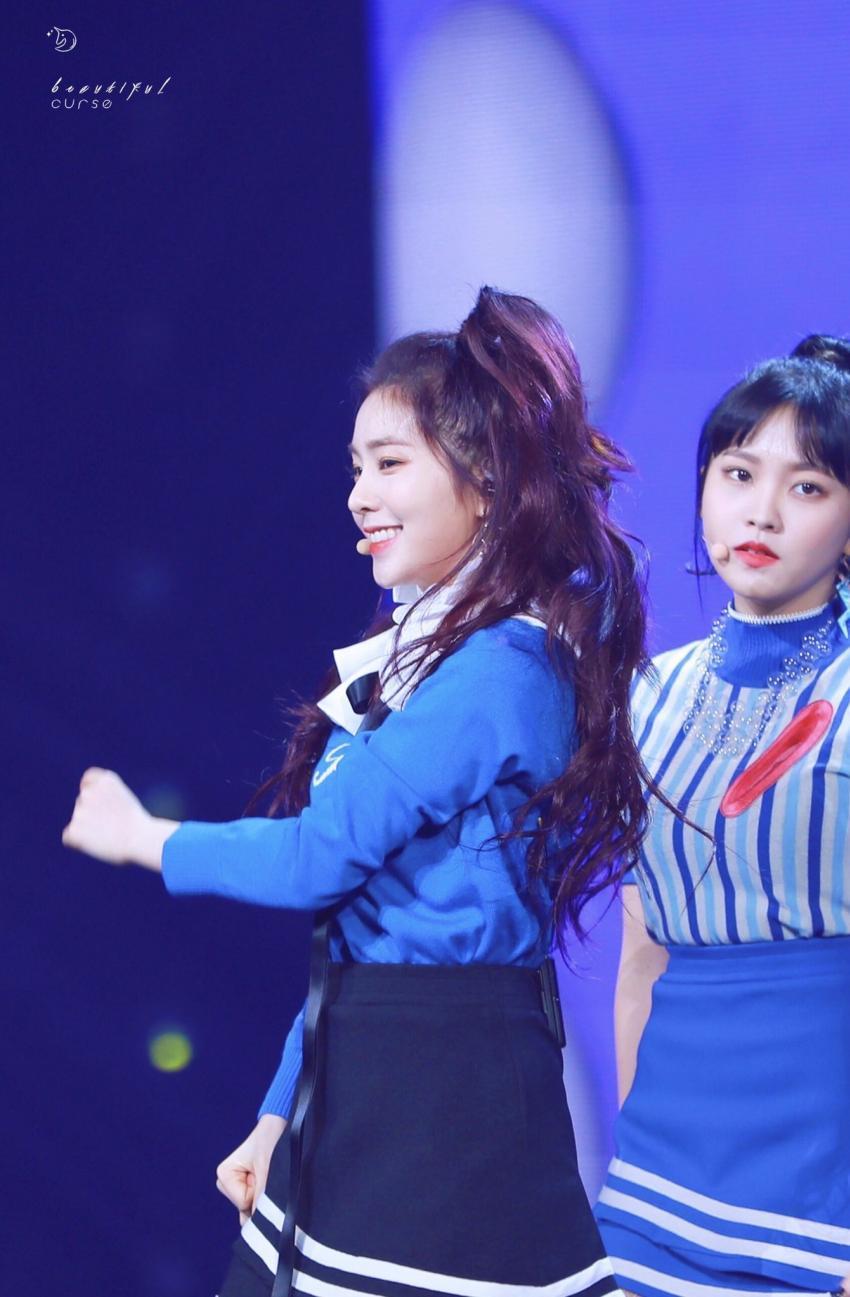  4세대 아이돌 외모 원탑 | 인스티즈