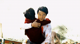 영화 부산행 볼때 많이 갈리는 '제일 인상깊었던 결말' .jpg | 인스티즈