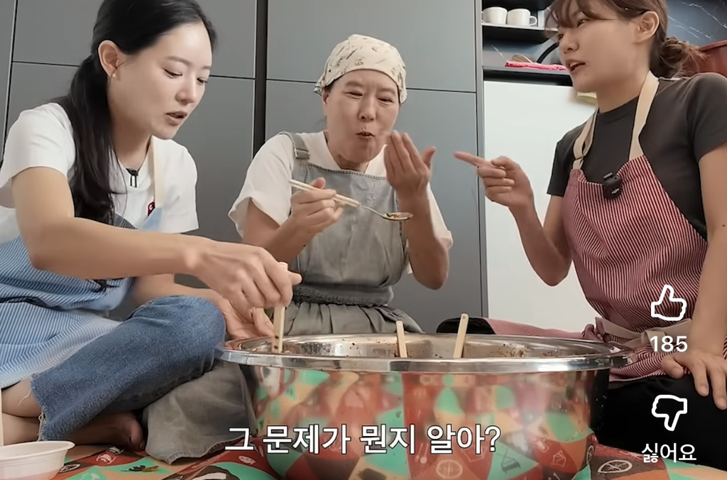 딸이 효도하면 아들에게 다시 베푸는 엄마 많은가봄 | 인스티즈