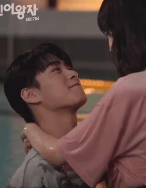 케이팝 고인물들 다 모여서 화내고 있다는 문빈 쇼츠 영상 | 인스티즈