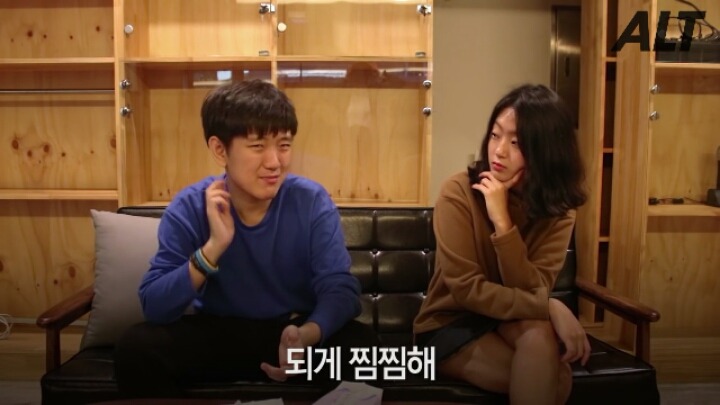 남자가 생리대를 차보았다 | 인스티즈