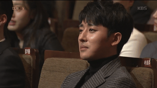 드라마 안 본 사람들도 망붕 만들었다는 KBS 연기대상 장나라와 손호준.gif | 인스티즈