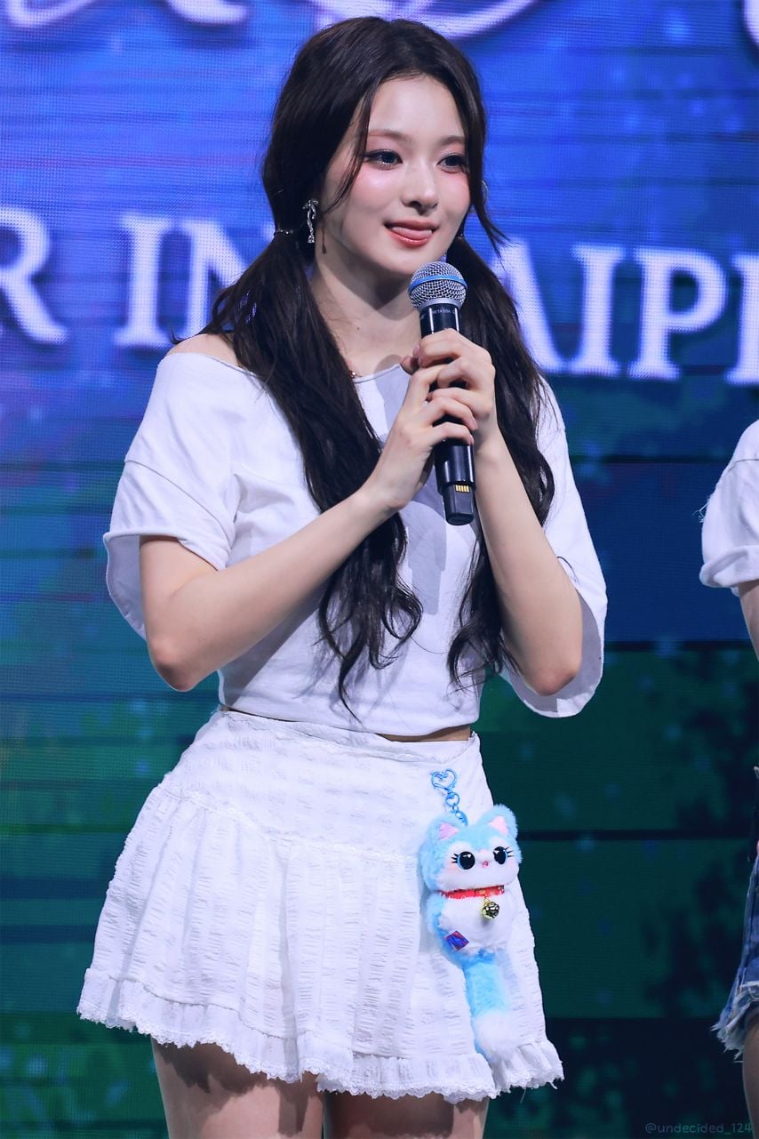 약간..그거.. 그거인 프로미스나인 이나경.jpg | 인스티즈