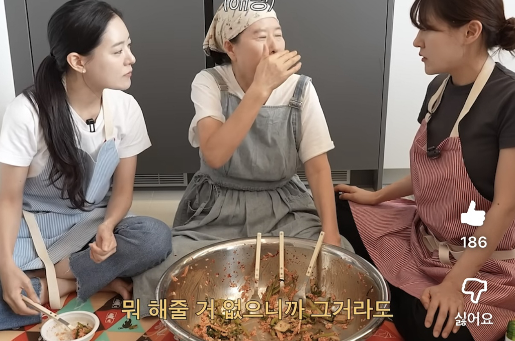 딸이 효도하면 아들에게 다시 베푸는 엄마 많은가봄 | 인스티즈