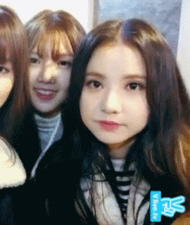 여자친구 예린의 나쁜 손 모음.gif | 인스티즈