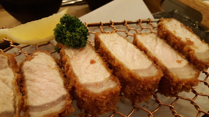 웨이팅 기본 30분이라는 서울 대학로 유명 돈까스...jpg | 인스티즈