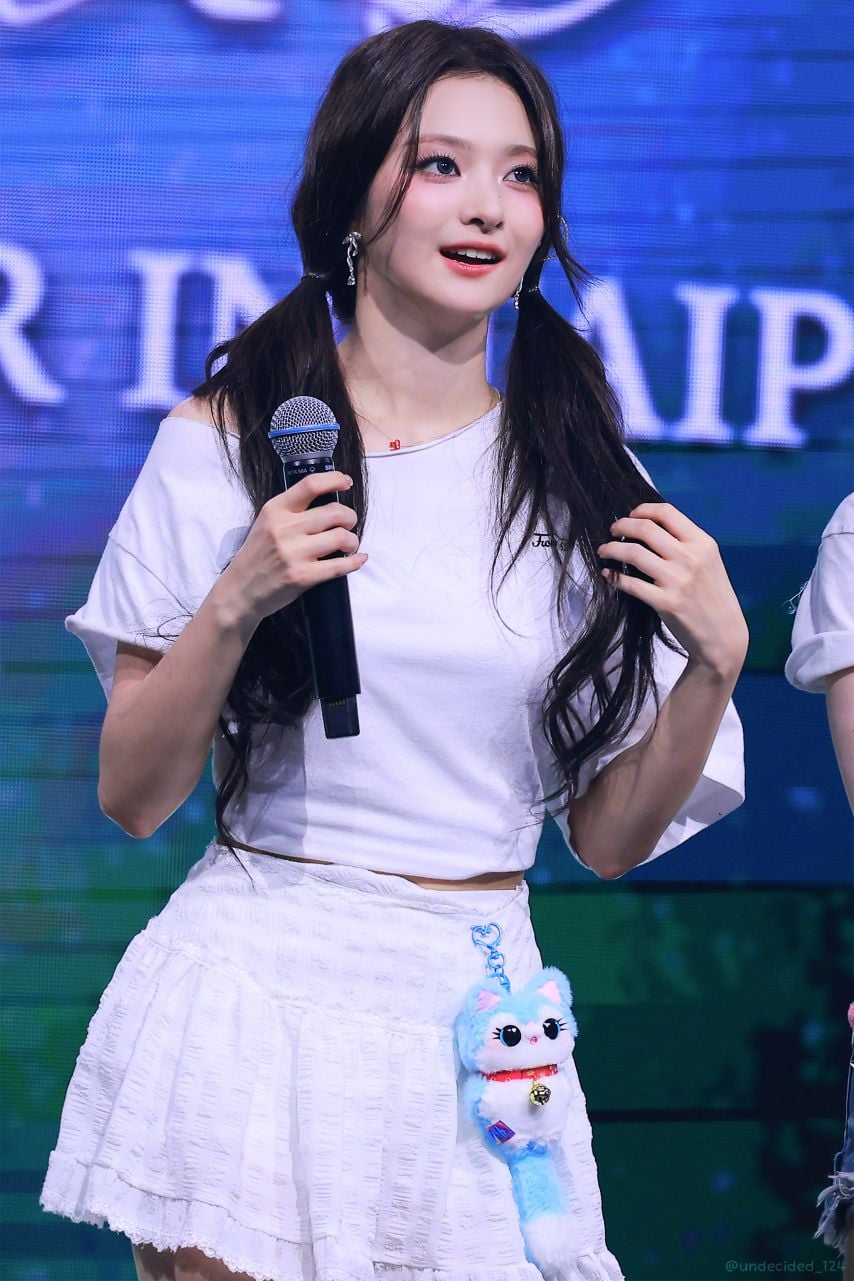 약간..그거.. 그거인 프로미스나인 이나경.jpg | 인스티즈