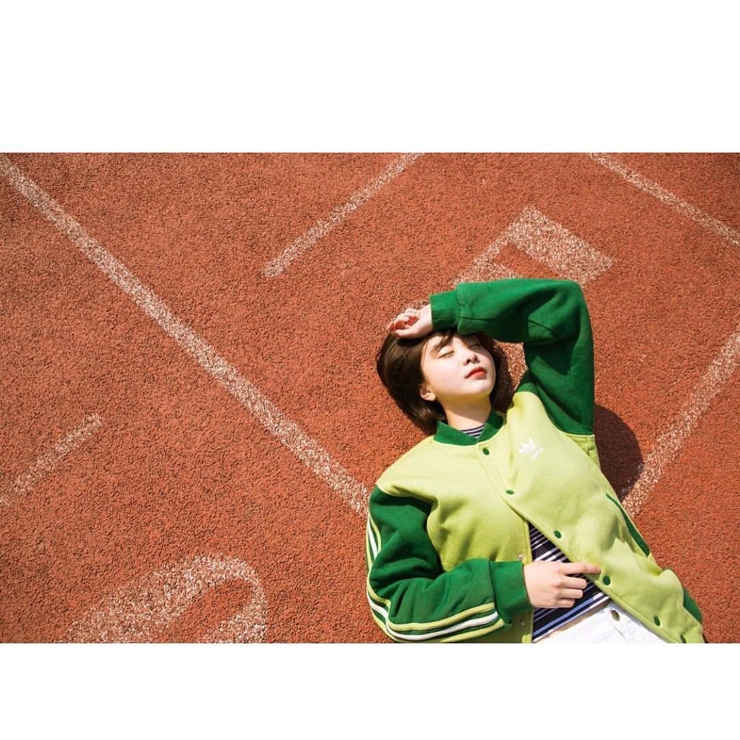 김다미 데뷔 전 피팅모델 시절 사진.jpg | 인스티즈