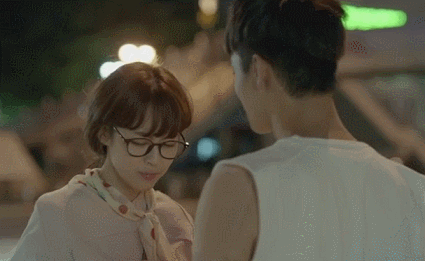 연애 시작 후 연상 여친 이뻐서 주체안되는 연하.gif | 인스티즈