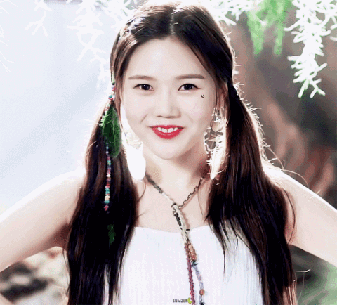 오마이걸 현재 팀 분위기 형성에 가장 큰 기여를 했다고 생각하는 멤버.gif | 인스티즈