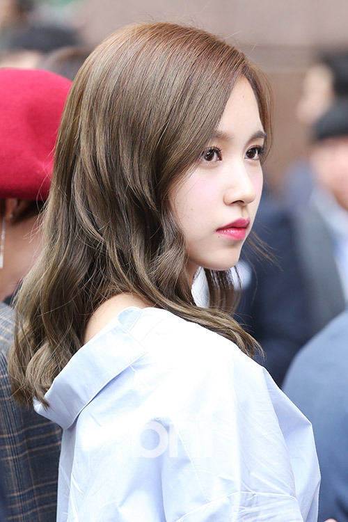 아프리카tv 방송중에 트와이스 미나 초등학교 친구 만난 BJ | 인스티즈