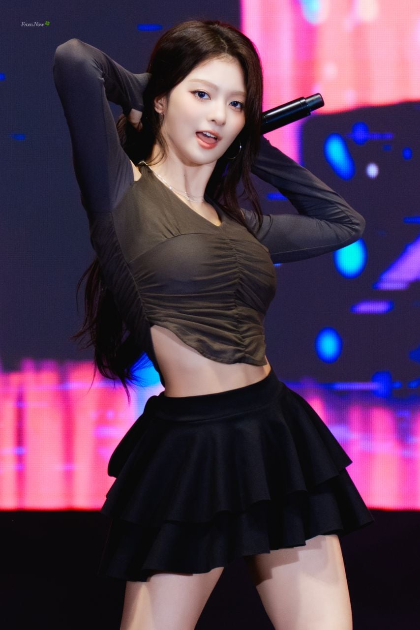 약간..그거.. 그거인 프로미스나인 이나경.jpg | 인스티즈