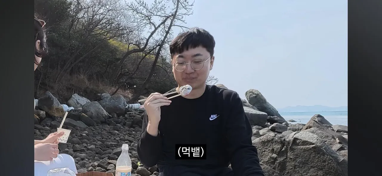 공무원들이 당근을 흔든것 같다는 이번 김선태 여수 섬박람회 홍보영상 | 인스티즈