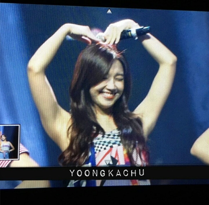 정은지 겨드랑이 | 인스티즈