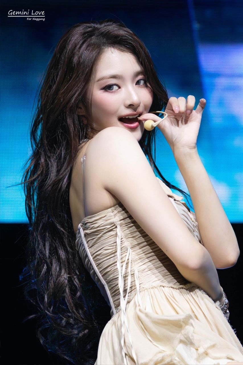 약간..그거.. 그거인 프로미스나인 이나경.jpg | 인스티즈