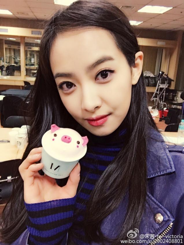 오늘 생일인 대륙의 의리녀 | 인스티즈