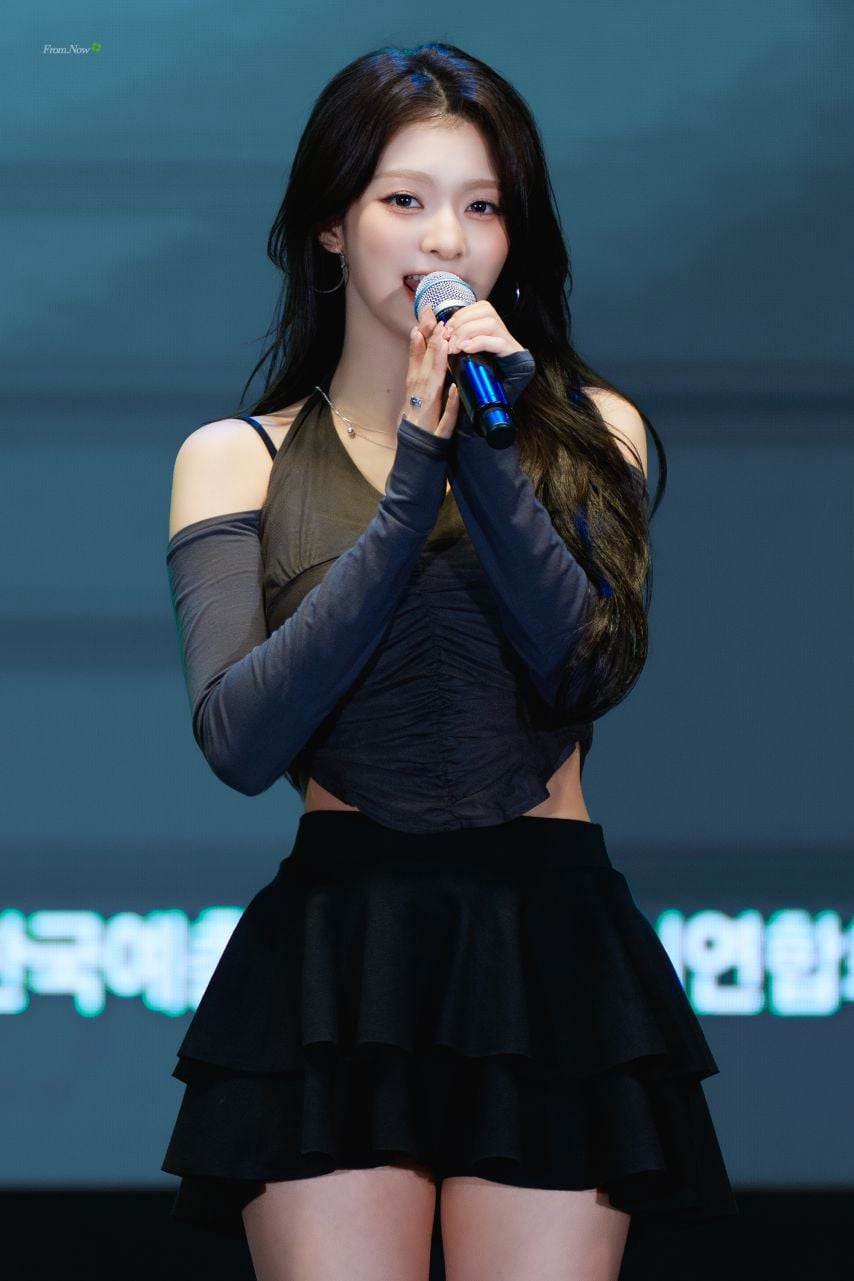 약간..그거.. 그거인 프로미스나인 이나경.jpg | 인스티즈