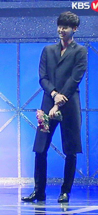 카메라보다 실물로 봐야 개지리는 남자 배우 | 인스티즈