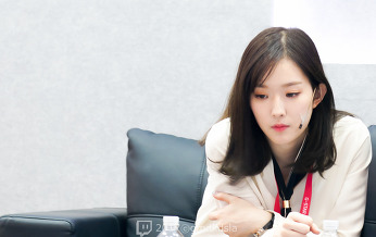 미모의 여자 스트리머들 모음 | 인스티즈