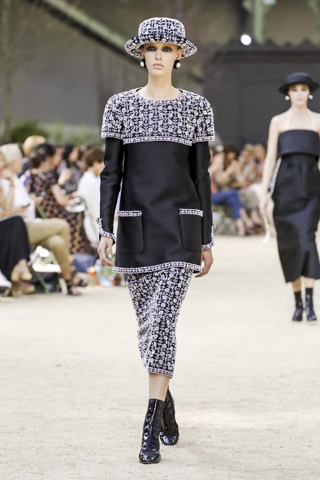 2017 F/W 샤넬 오뜨꾸뛰르 컬렉션 | 인스티즈