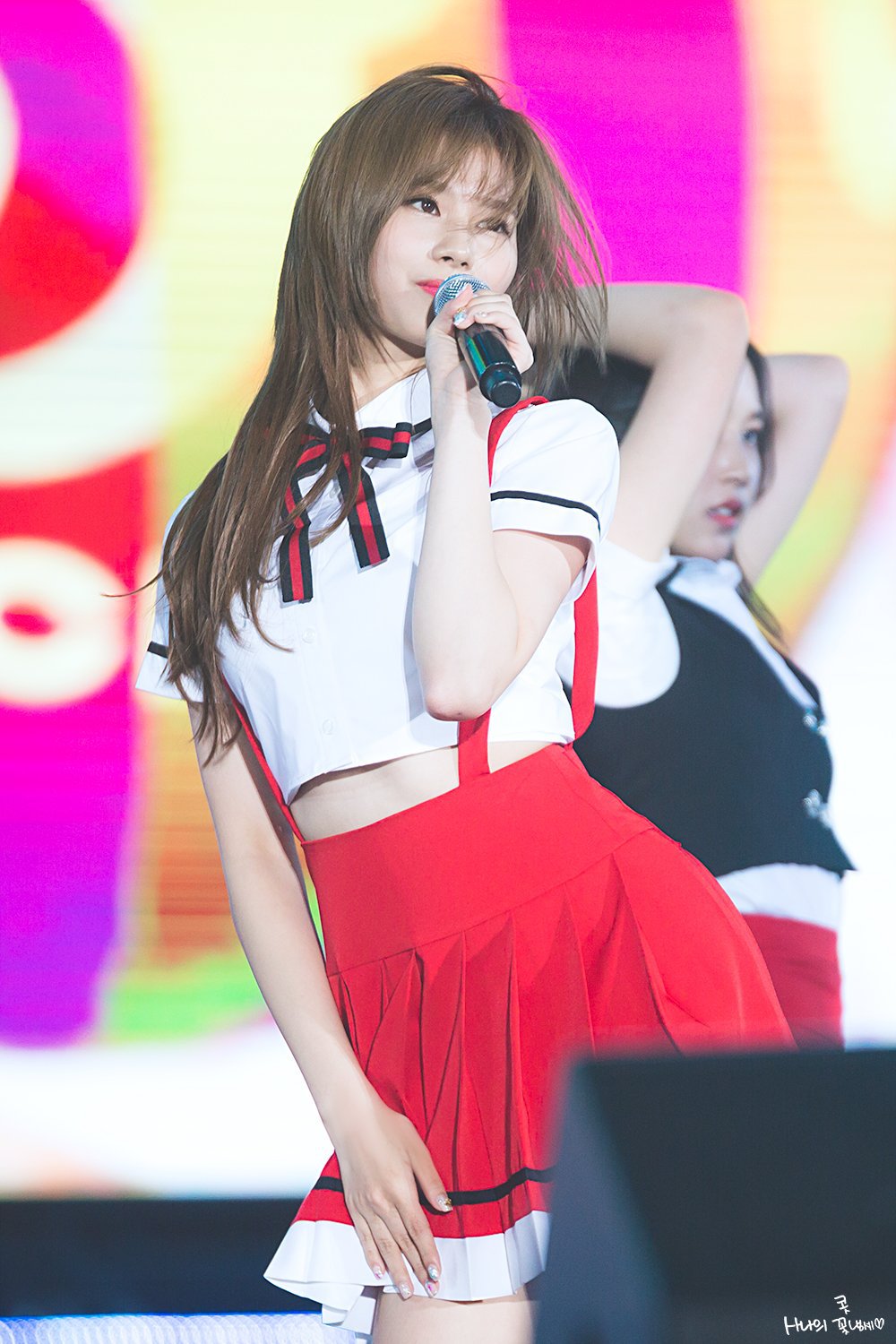 롯데콘 트와이스 사나.jpg | 인스티즈