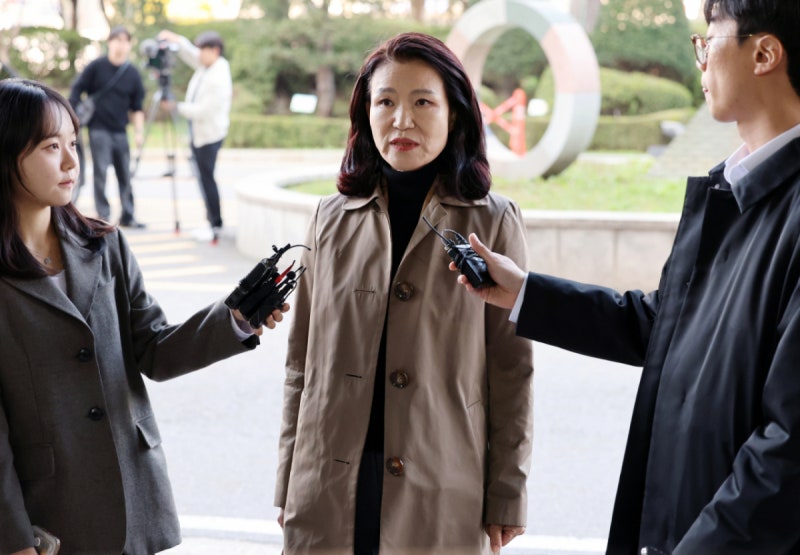 경찰, '공무원법 위반 혐의' 이진숙 재송치…"기존과 같은 의견" | 인스티즈