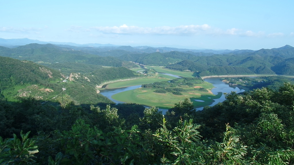 전북 전주 오봉산 정상에서 본 태고의 신비를 간직한 진안 마이산과 임실 옥정호 풍경 (안구정화) | 인스티즈