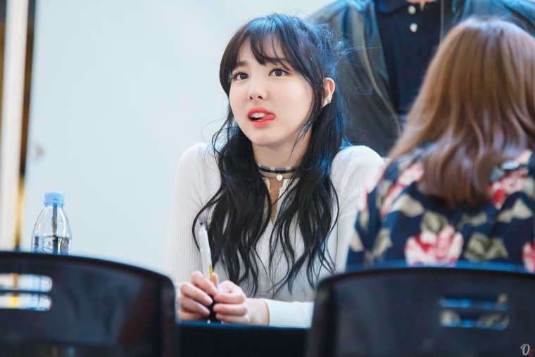 트와이스에서 젤 귀여움 | 인스티즈