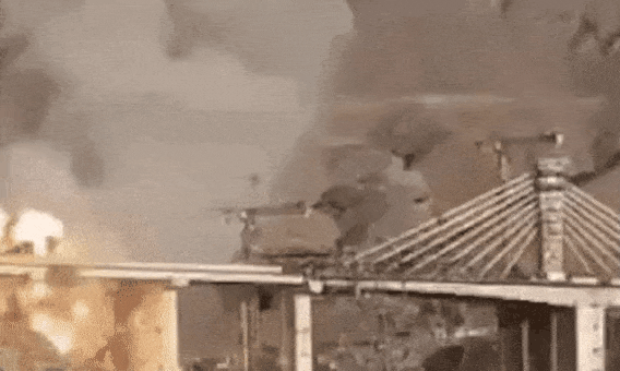 미국 이스라엘 공습으로 무너지는 이란 초대형 교량 | 인스티즈