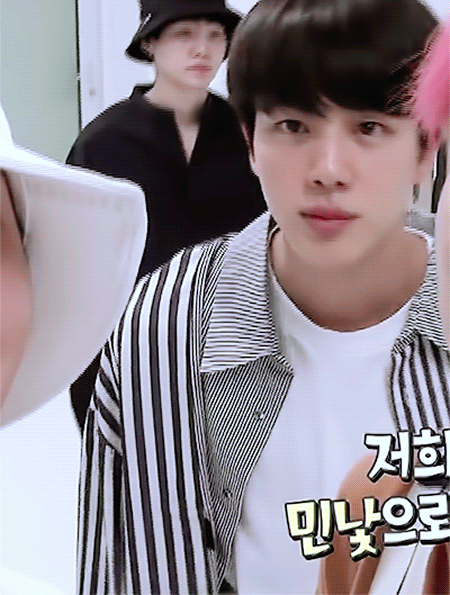 방탄소년단 진 메이크업 단계별 외모 변화 | 인스티즈