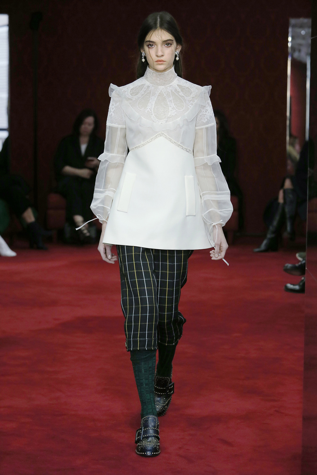 정말 인형같은 여자모델 | 인스티즈