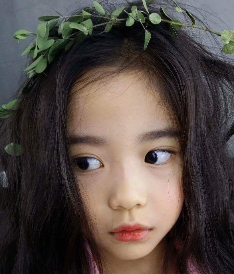 8살 여자아이의 비주얼 | 인스티즈